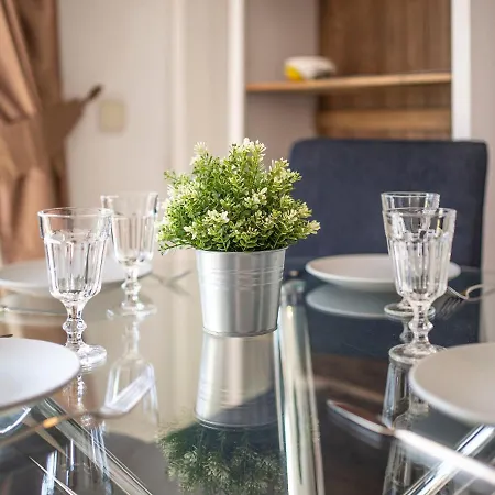 Aurora By Interhome Торремолинос